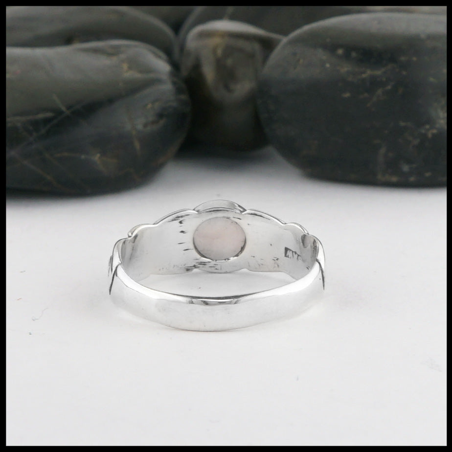 rear view of the Limited Edition Ban Tigherna Celtic Ring with Rose Quartz