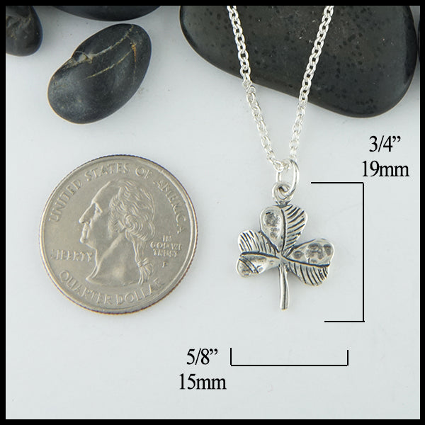 Simple Shamrock Pendant in silver