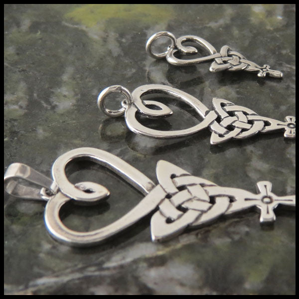 An Teor, The Three, Celtic Pendant and earring set in Sterling Silver