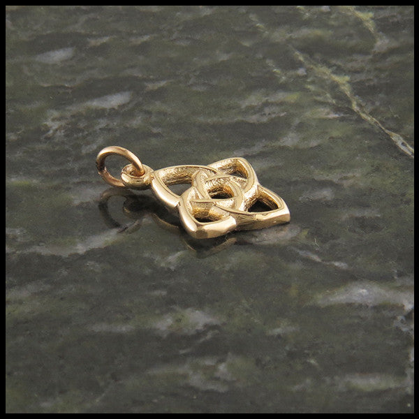 Celtic knot pendant in 14K Yellow, Rose, or White Gold