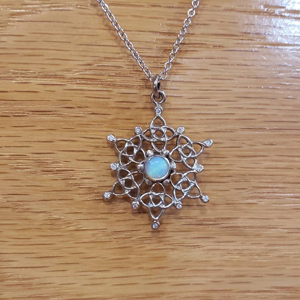 White Gold Starlight Snowflake pendant with diamond and opal