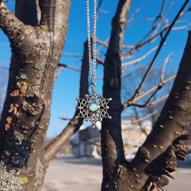 Opal Snowflake in white gold