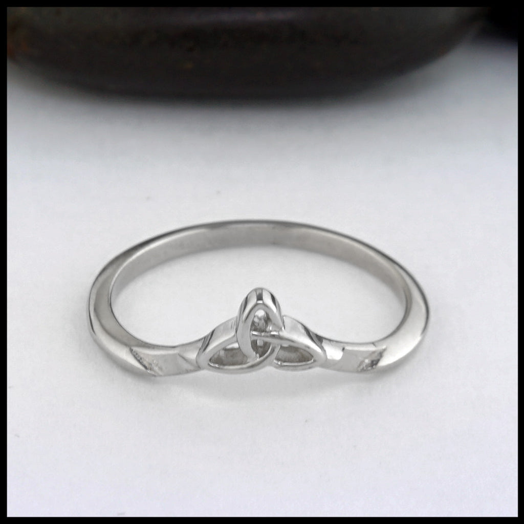 front view of one ring showing trinity knot 