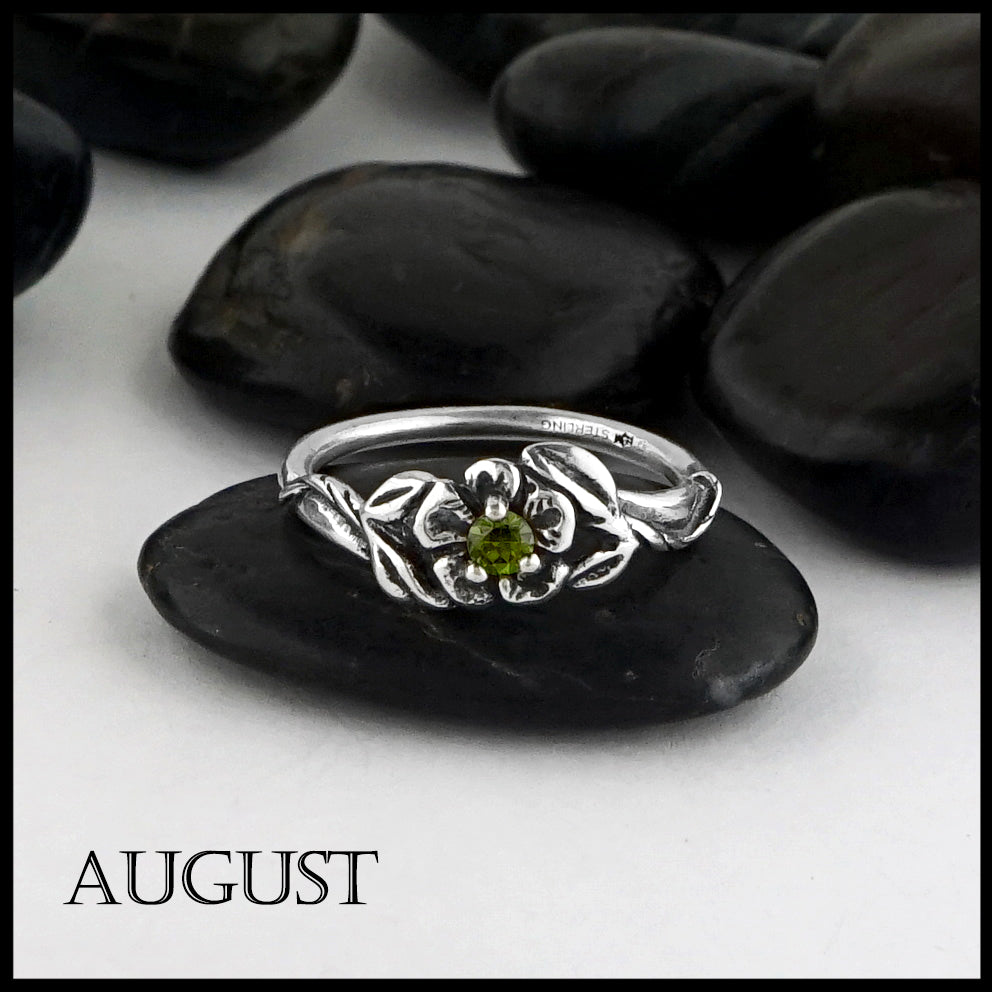 August Birthstone flower ring