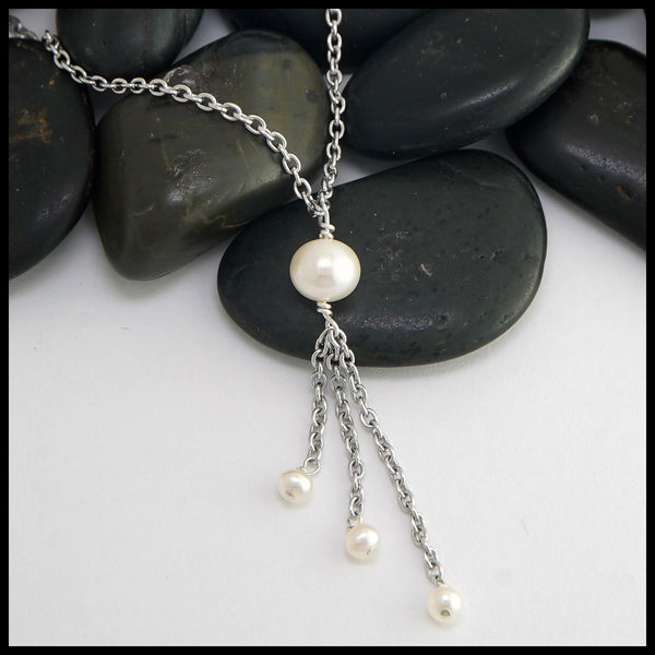 Hanging Freshwater Pearls Necklace