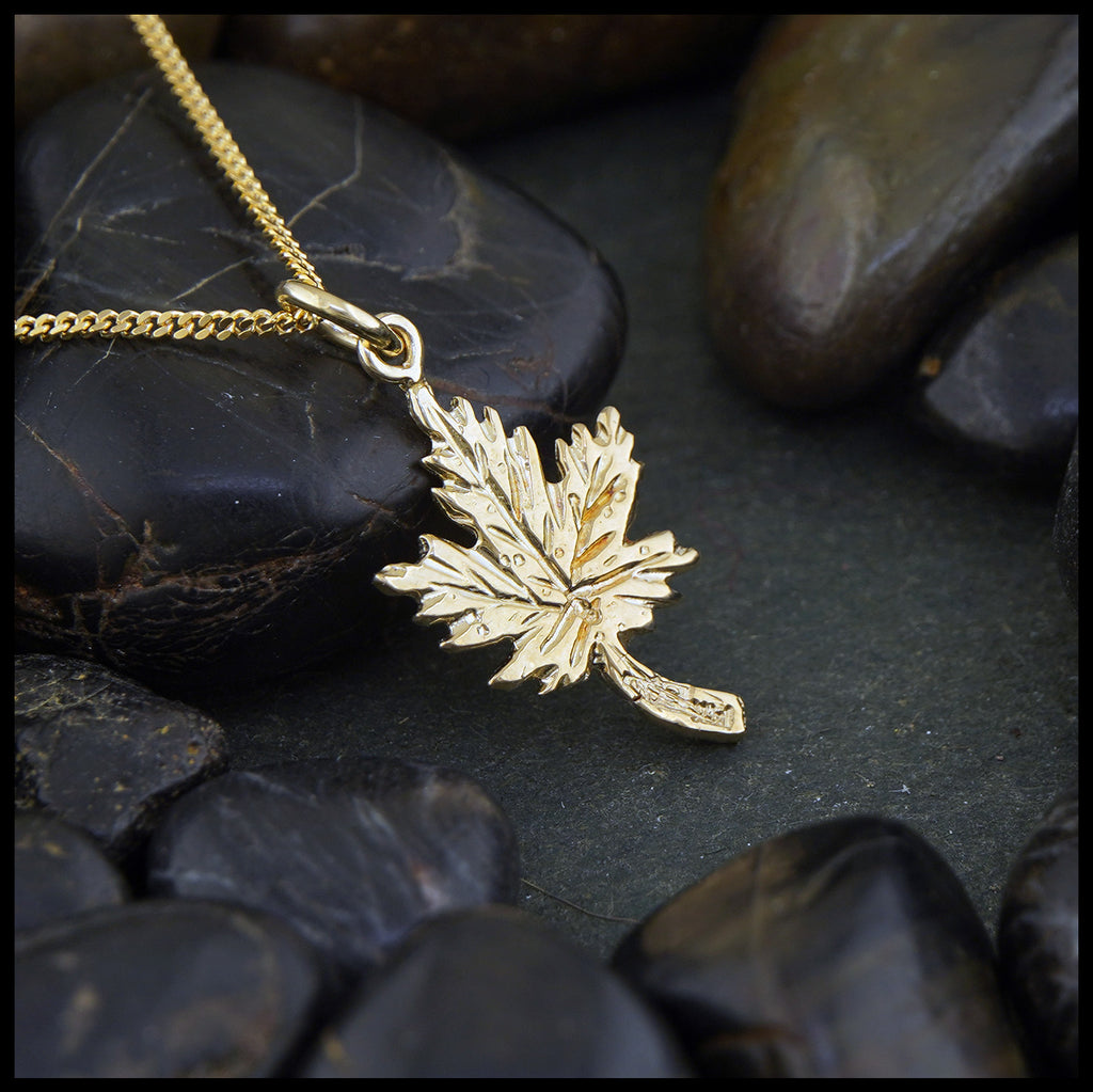 Maple Leaf Pendant in Gold