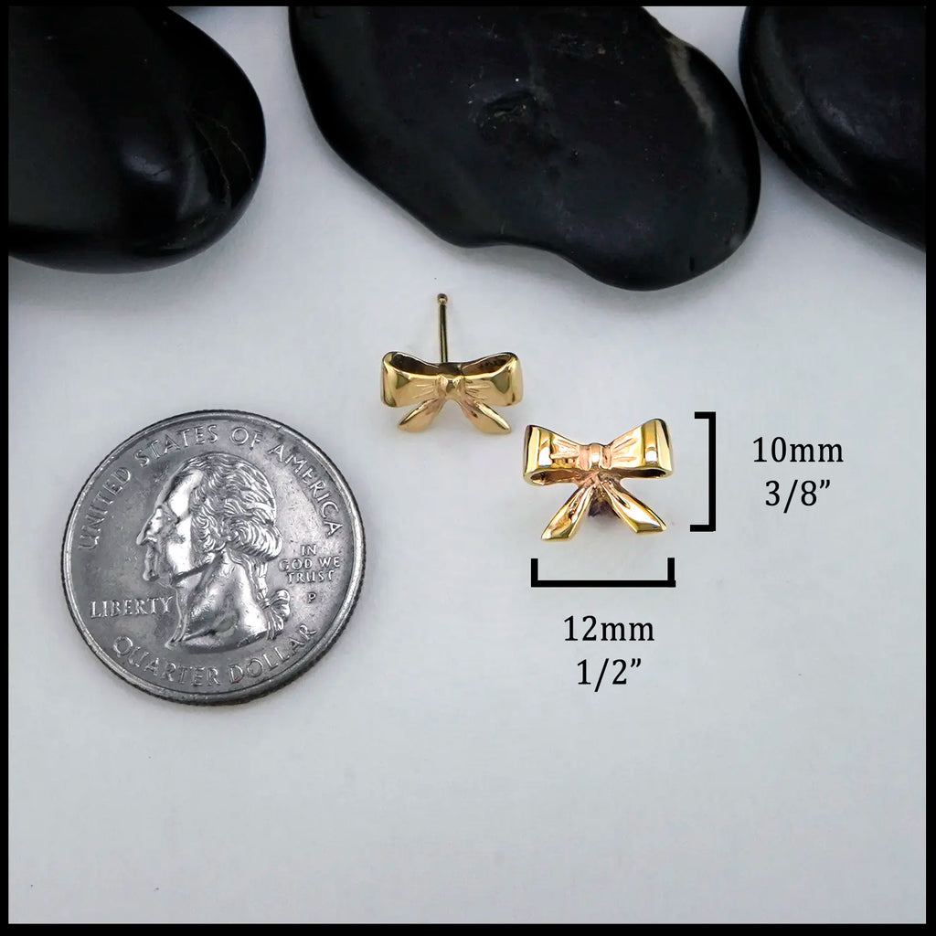 Bow Post Earrings in 14K Gold
10mm x 12mm
