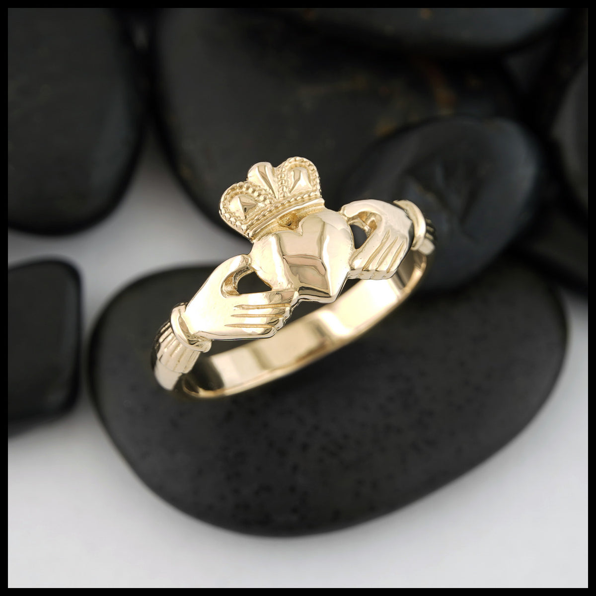 Irish Heritage Claddagh Ring in 14K Gold – Walker Metalsmiths