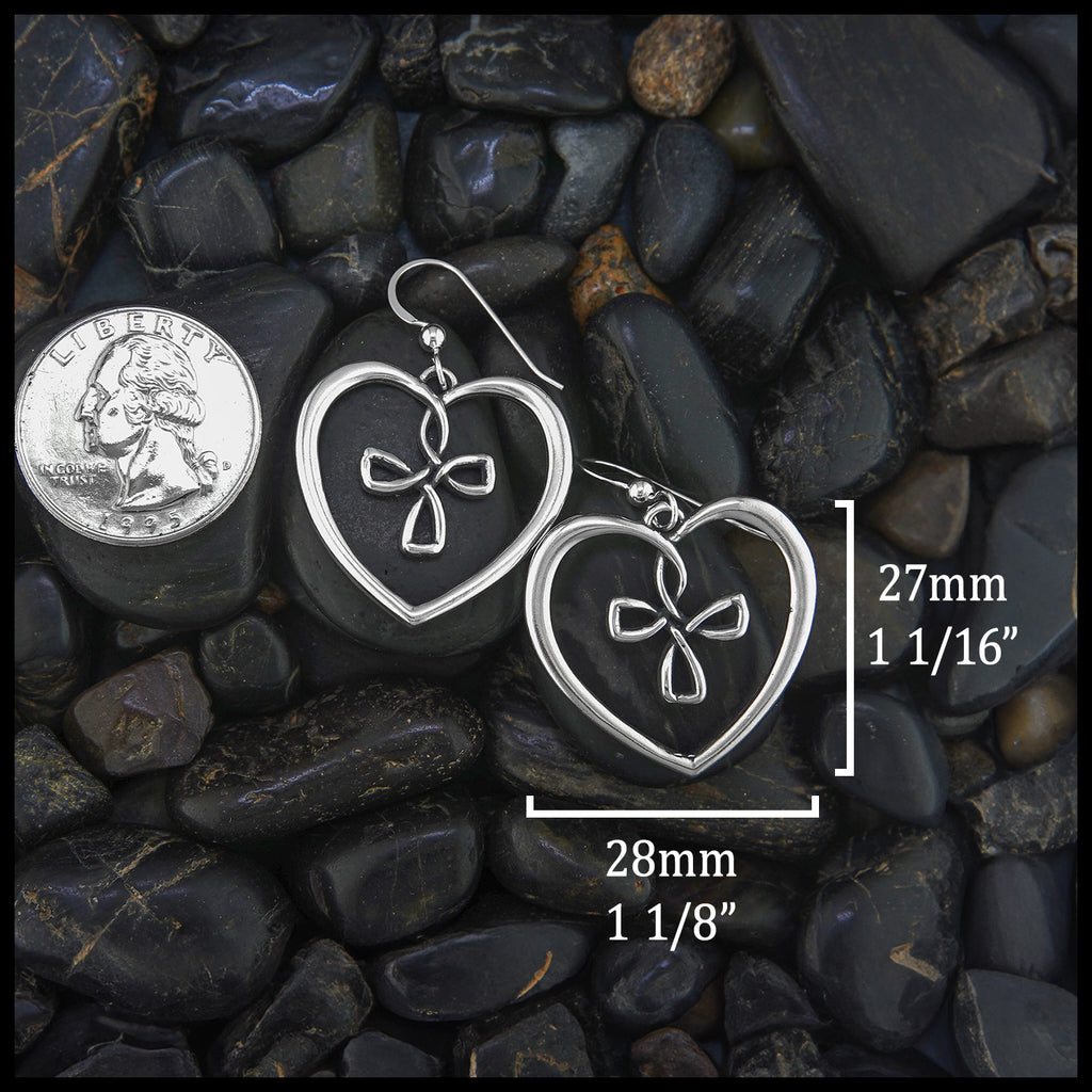 Length 27mm 1 1/16" width 28mm 1 1/8"