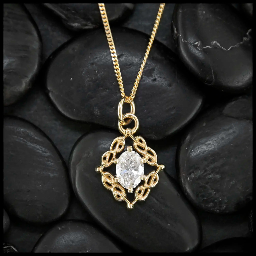Woven Diamond Set in 14K Gold