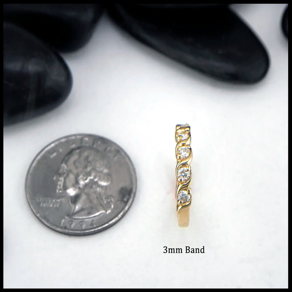 Diamond Wave Style Set band in 14K Gold
3mm Band