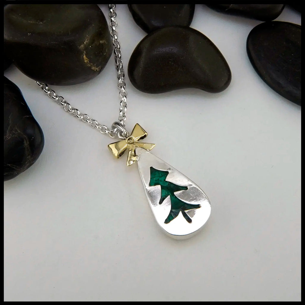 Malachite Christmas Tree Pendant in Sterling Silver and 18K Yellow Gold- reverse