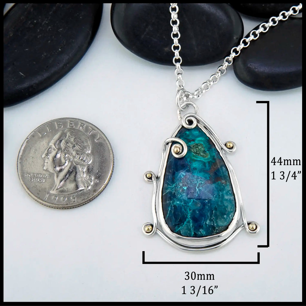 Shattuckite Pendant in Sterling Silver and 18K Gold
44mm x 30mm
