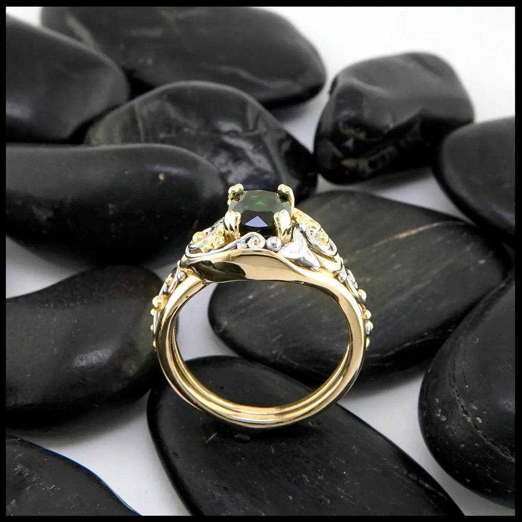 Green Tourmaline Frame Ring in 14K Gold
