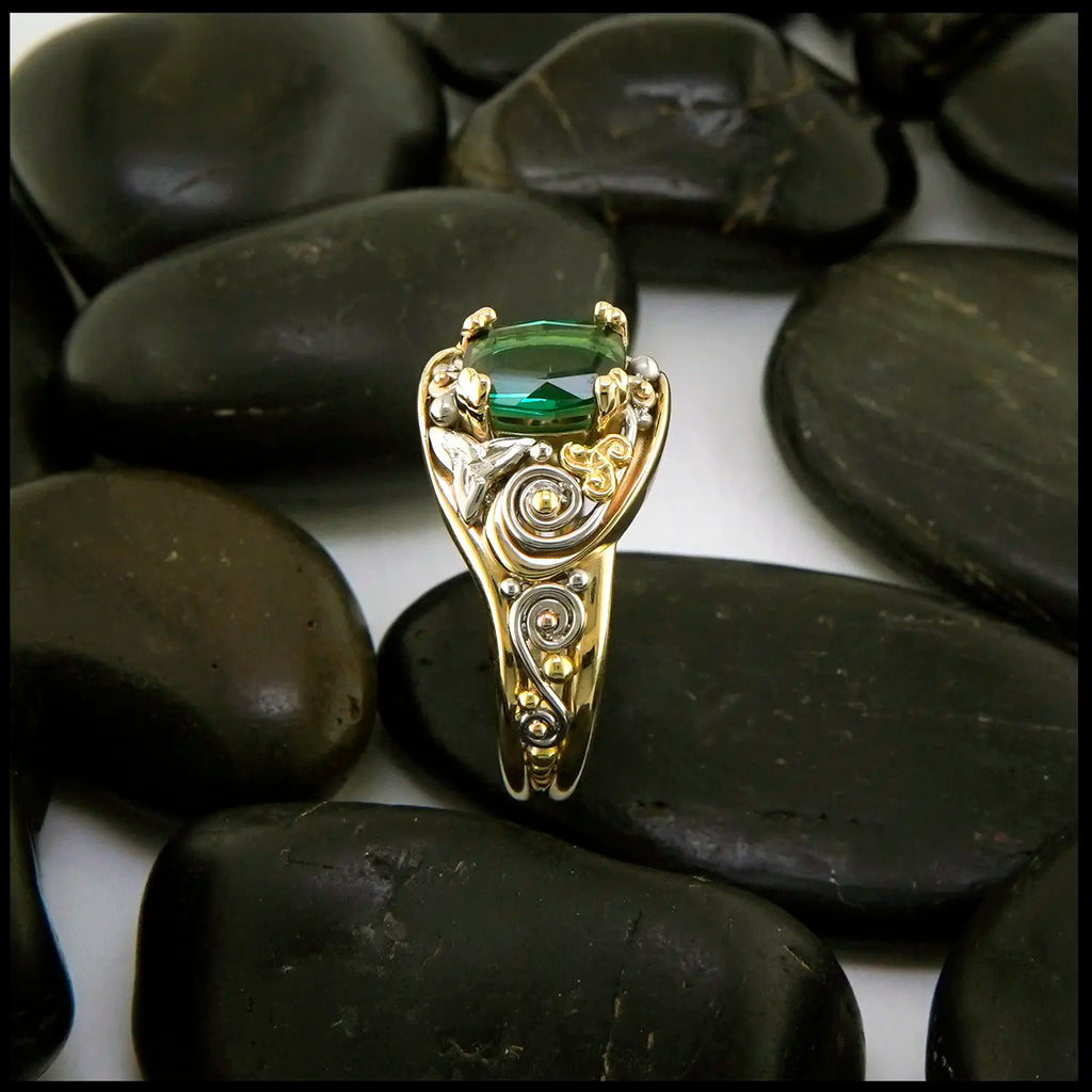 Green Tourmaline Frame Ring in 14K Gold