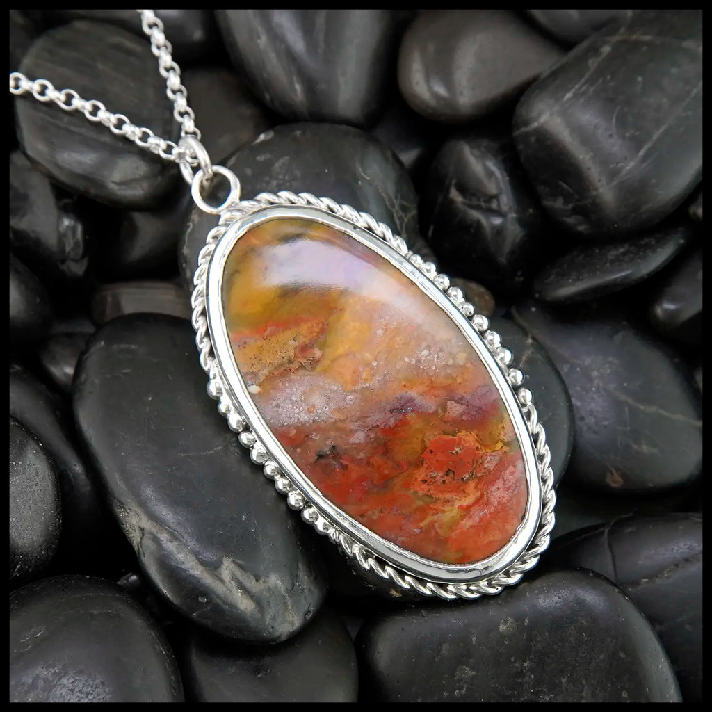Agate Pendant in Sterling Silver