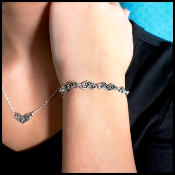 Model Wearing an 8 Link Bracelet
