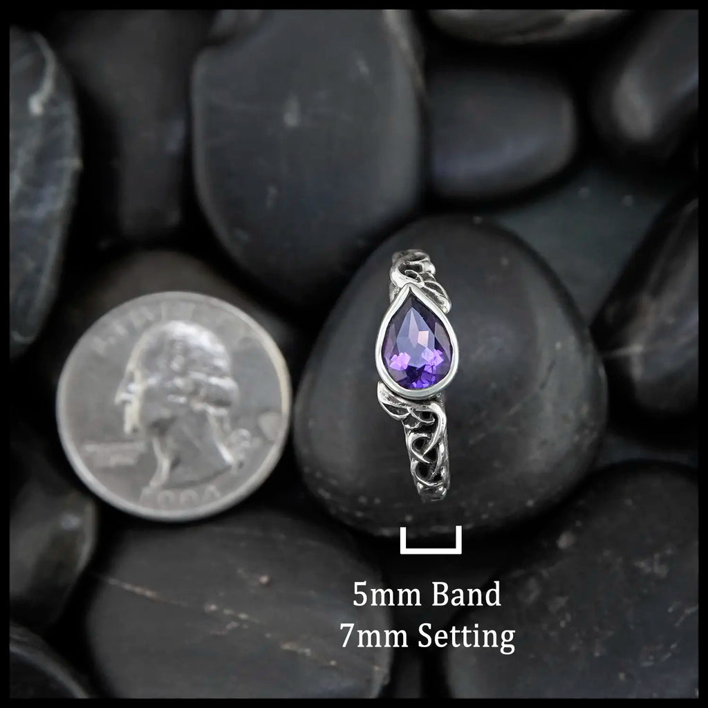 Amethyst custom Ring in Sterling Silver
7mm Setting
5mm Band
