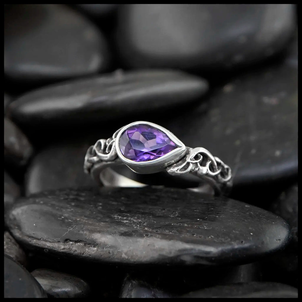 Amethyst custom Ring in Sterling Silver