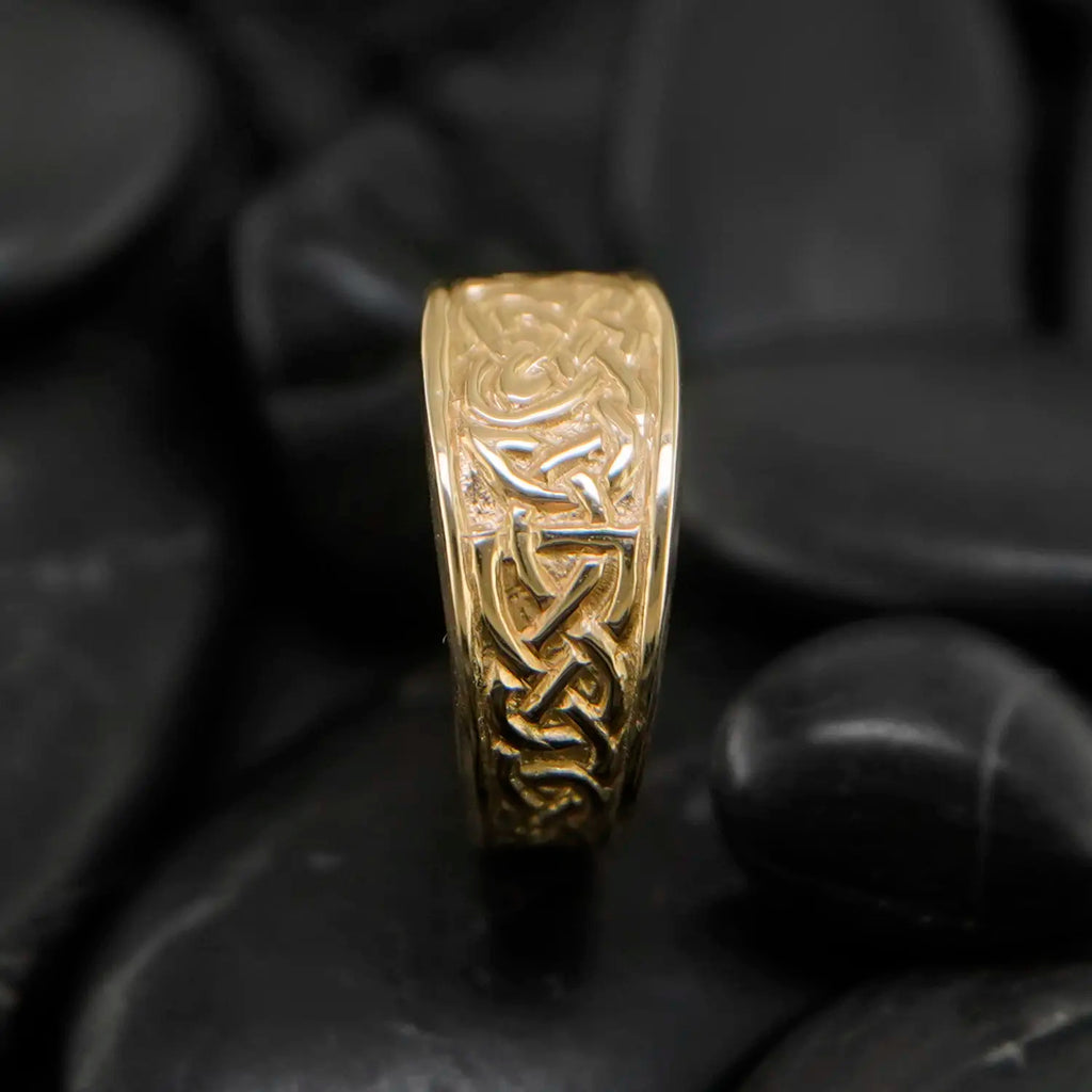 Ceol Mo Chridhe Ring in Gold