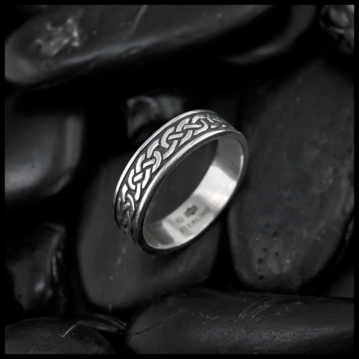 Josephine's Love Knot Band in Sterling Silver – Walker Metalsmiths