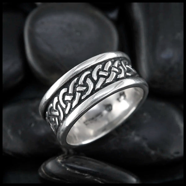 Wide Josephine's Knot Band in Silver