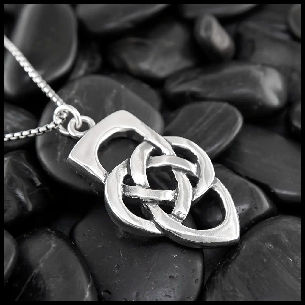 Father's Knot Pendant or Key Ring in Silver