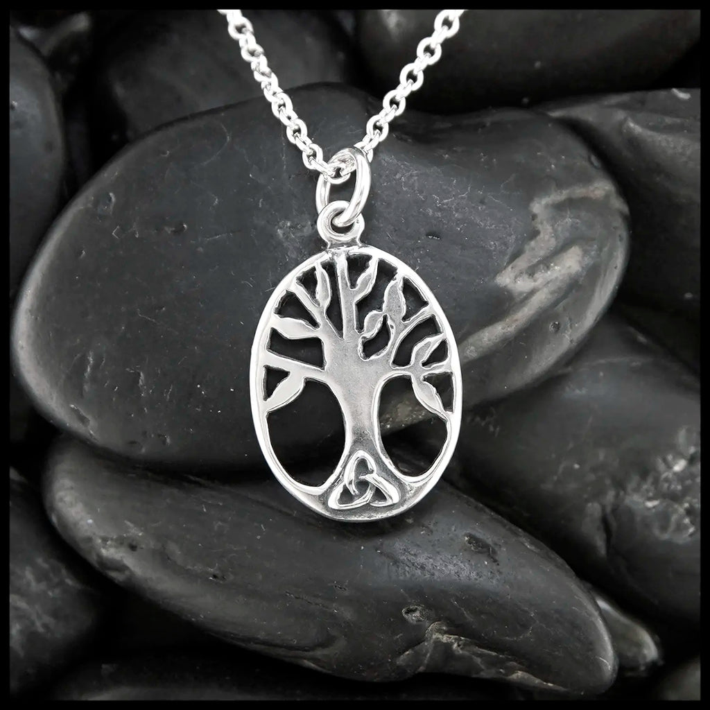 Oval Family Tree Pendant in Silver