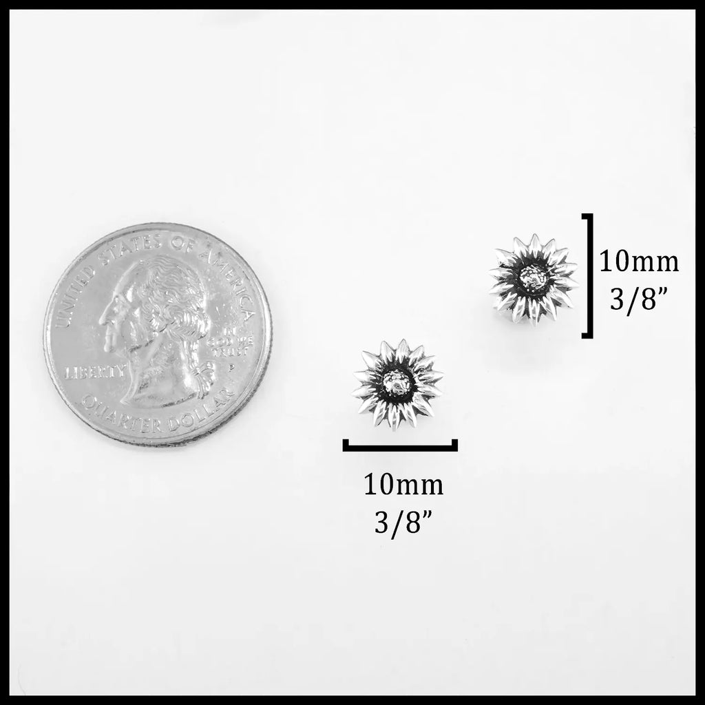 measurements of the earrings are, 10mm or 3/8" circumference. 