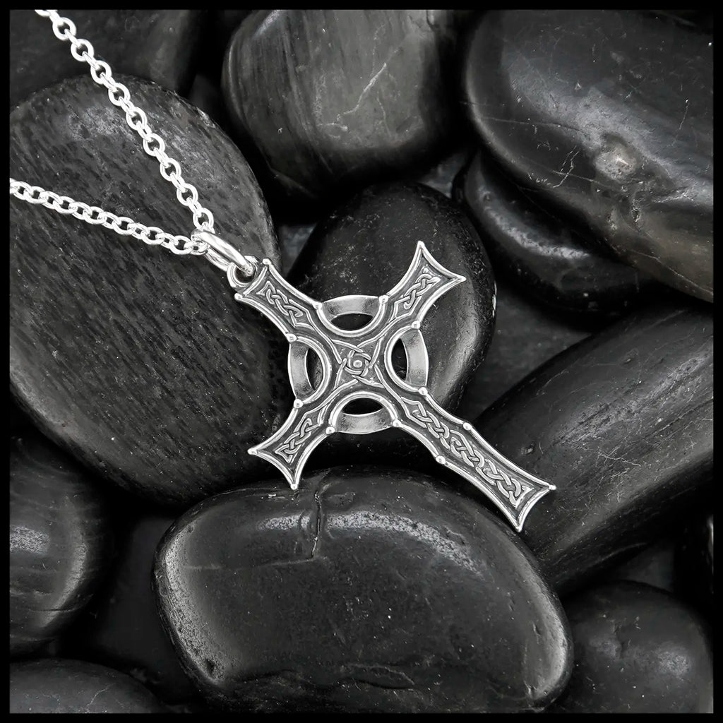 Starlight Cross in Silver