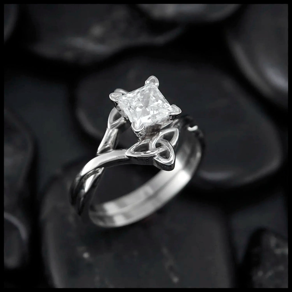Interlocking Wedding Set With 1ct Princess Cut Lab Grown Diamond