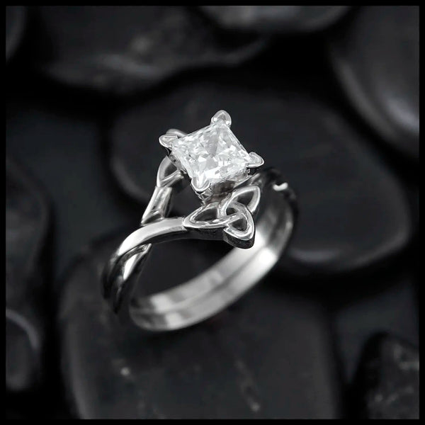 Interlocking Wedding Set With 1ct Princess Cut Lab Grown Diamond