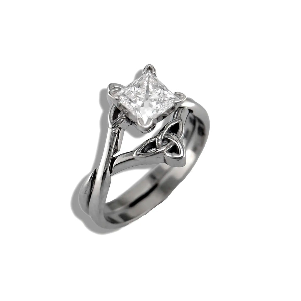 Interlocking Wedding Set With 1ct Princess Cut Lab Grown Diamond