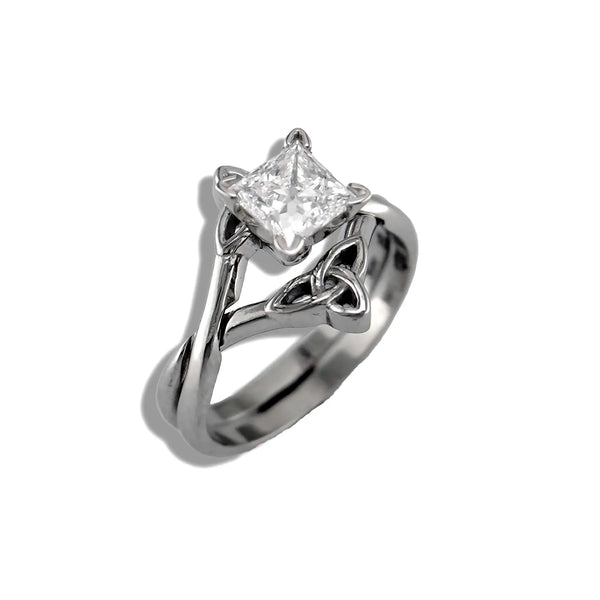 Interlocking Wedding Set With 1ct Princess Cut Lab Grown Diamond