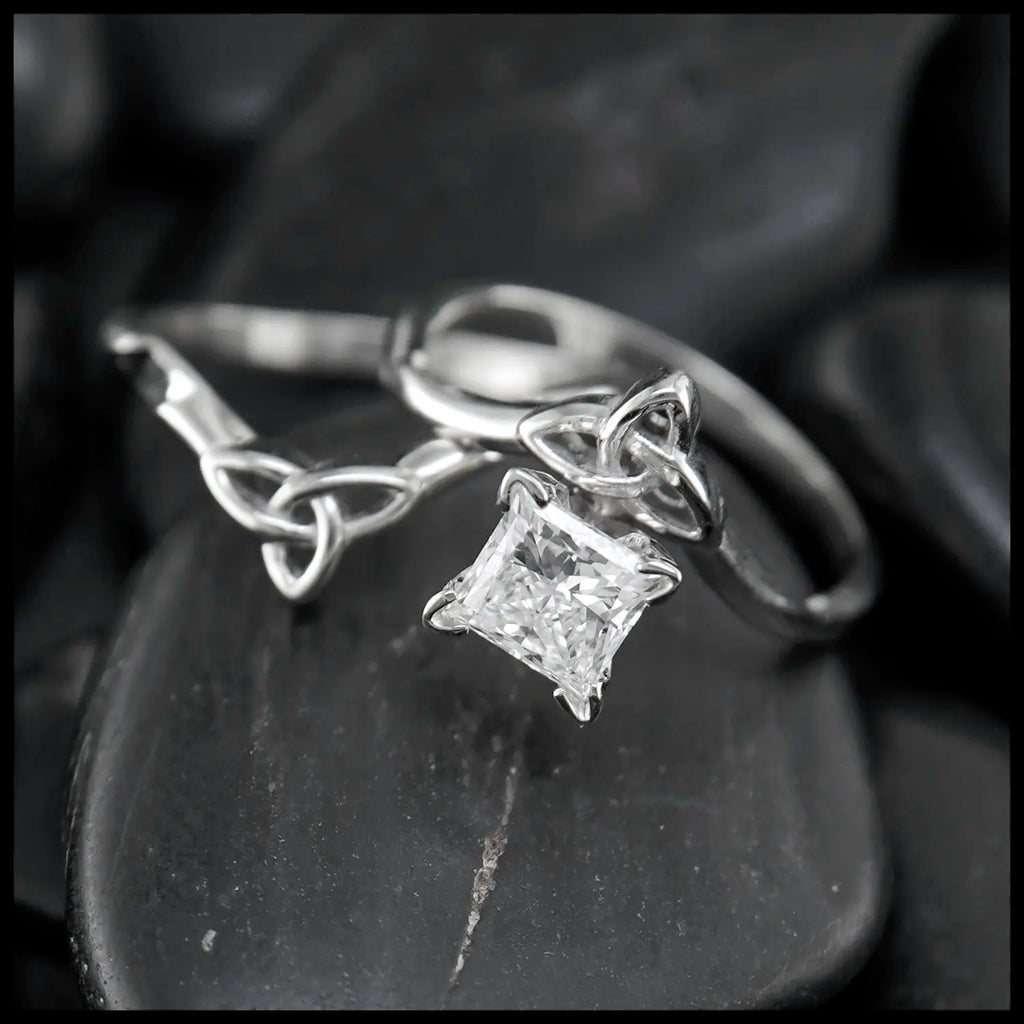 Interlocking Wedding Set With 1ct Princess Cut Lab Grown Diamond