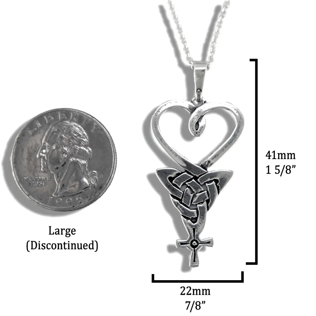 Large An Teor Pendant in Silver