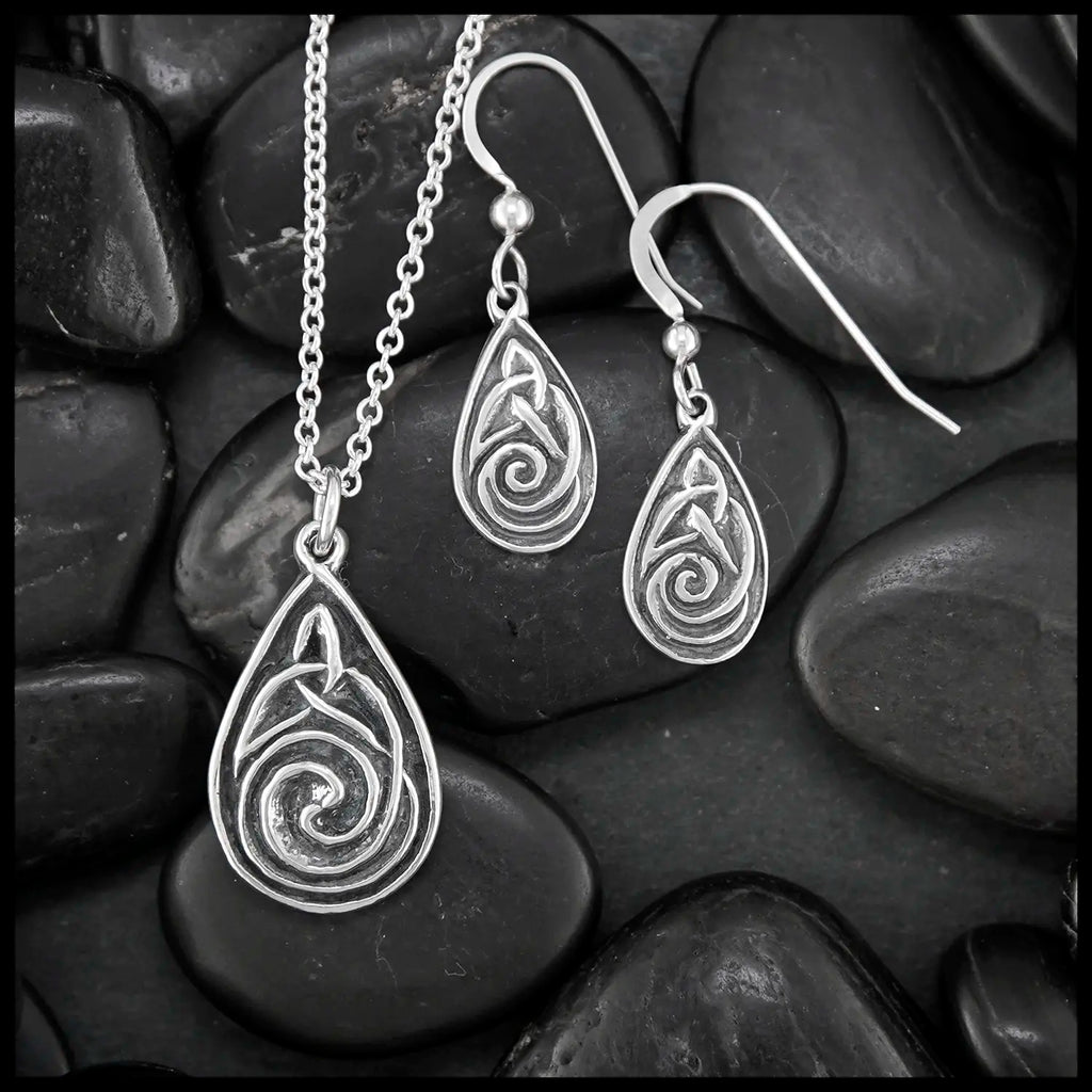 Celtic Spiral Drop Set in Silver