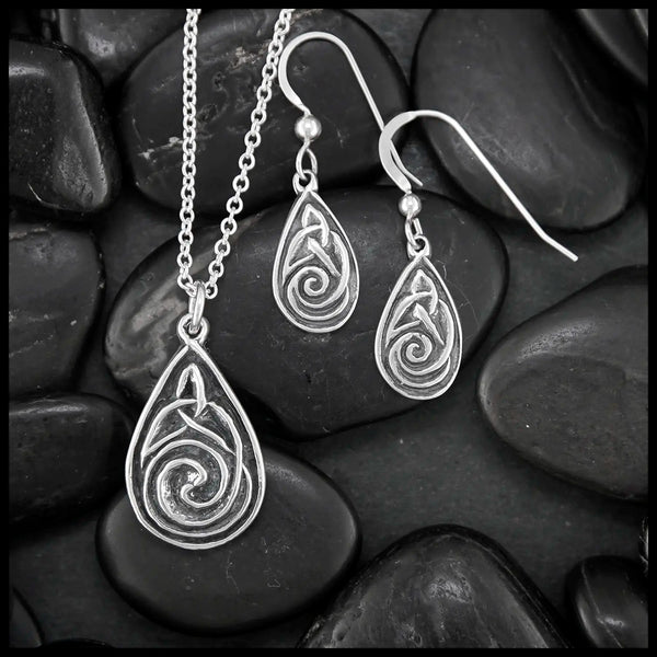 Celtic Spiral Drop Set in Silver