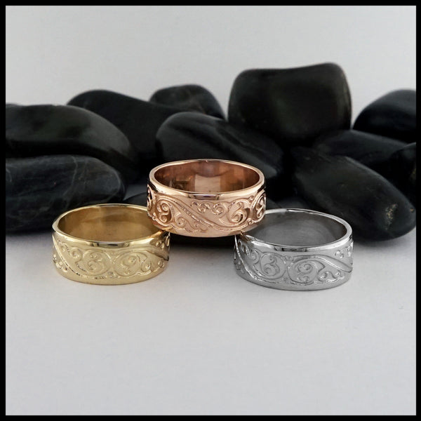 gold ring  with spiral motif