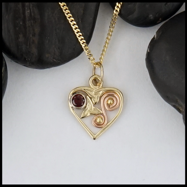 Garnet heart pendant