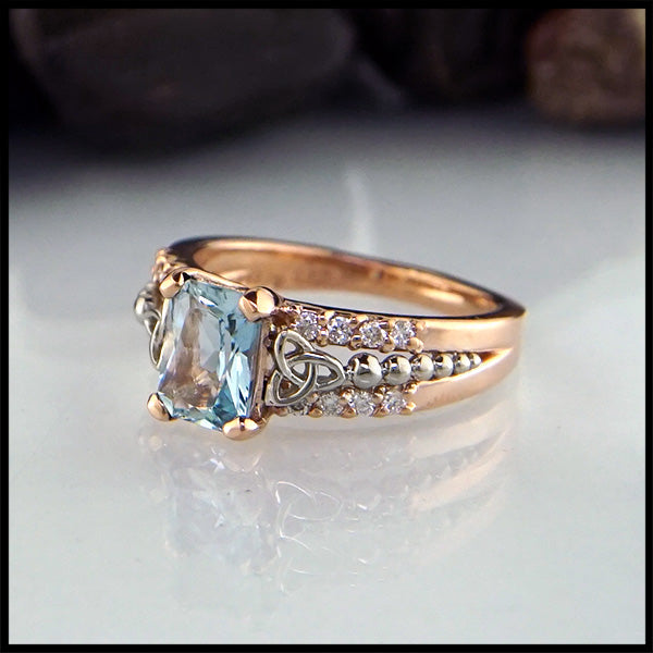 Aquamarine and Diamond ring in rose and white gold