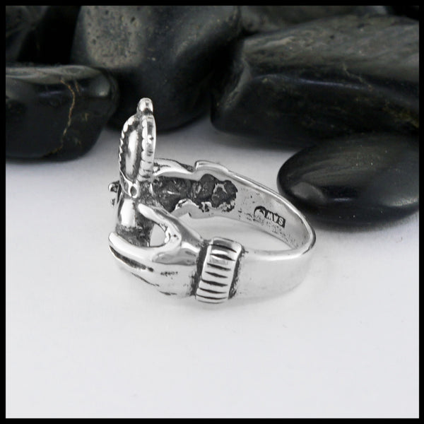 claddagh ring
