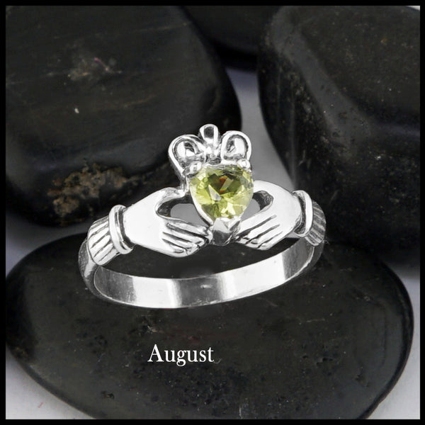 august ring