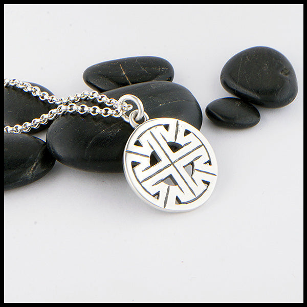 MacDurnan Key Pattern Pendant in sterling silver. 