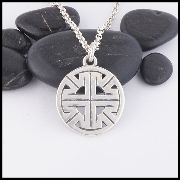 MacDurnan Key Pattern Pendant in sterling silver. 