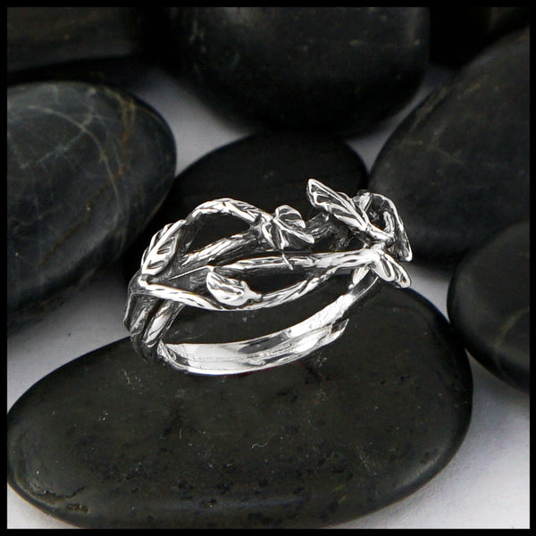 leaf and vine ring 