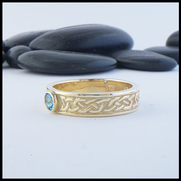 Josephine's Knot band in 14K Yellow gold with Blue Topaz