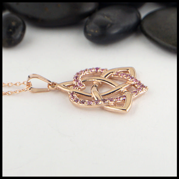 side view of pendant 