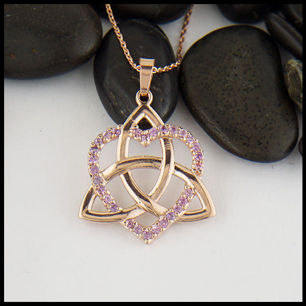 trinity knot pendant 