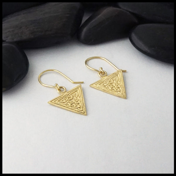 Gold Ornate Triangle Celtic Knot